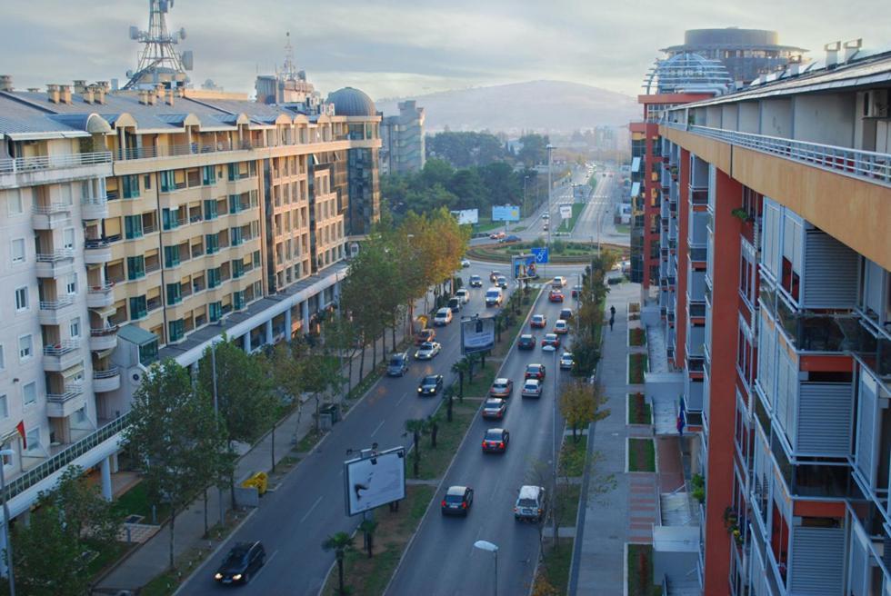 Aparthotel Premier Podgorica Esterno foto