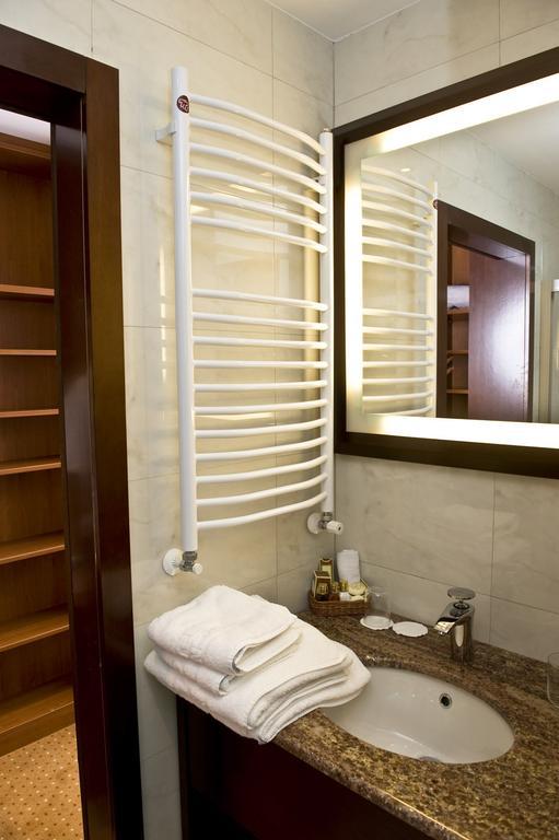 Aparthotel Premier Podgorica Camera foto